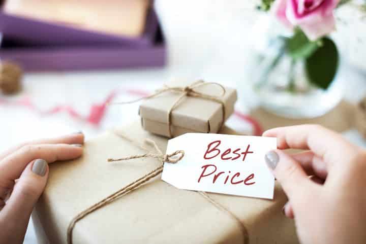 Price is one of the big differences between IP and CCTV cameras Price is one of the big differences between IP and CCTV cameras